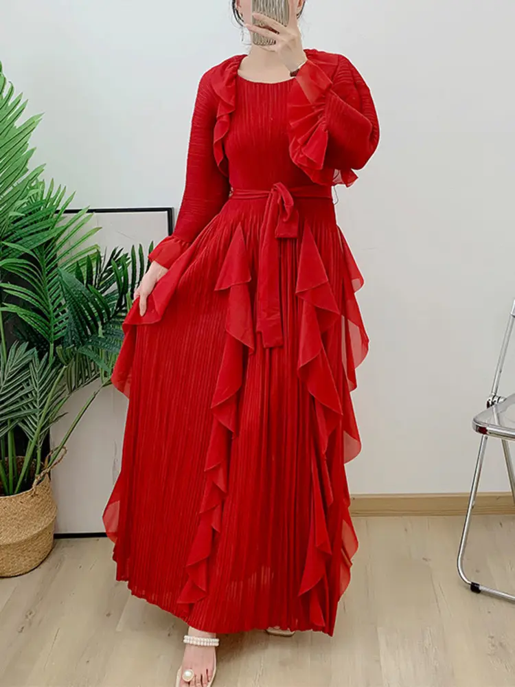 LANMREM Fashion Ruffles Pleated Dress Women Round Neck Flare Sleeves Solid Maxi Belt Dresses Party 2025 Spring New 2AA1502