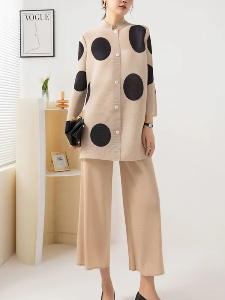 LANMREM Pleated Women's Two Pieces Set 2025 New Fashion Dot Print Single Breasted Top Straight Leg Wide Leg Pants Sets 2DB3174