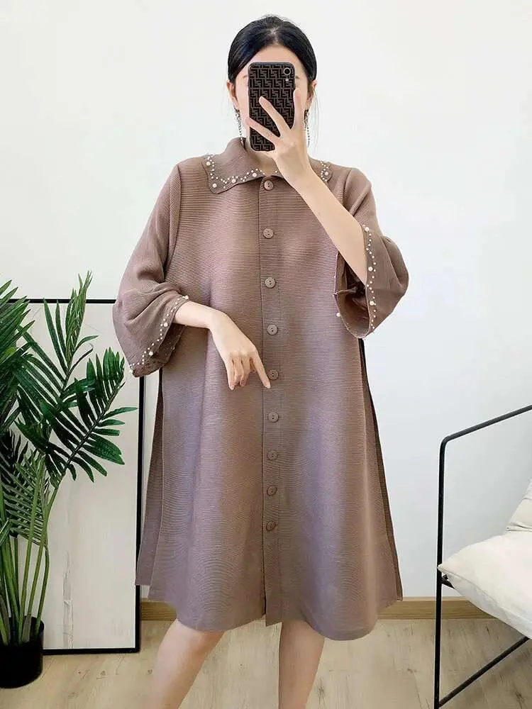 LANMREM Pearl Spliced Pleated Dress Lapel Flare Sleeve Single Breasted Dresses Elegant Loose 2025 New Spring Clothing 2Q1153
