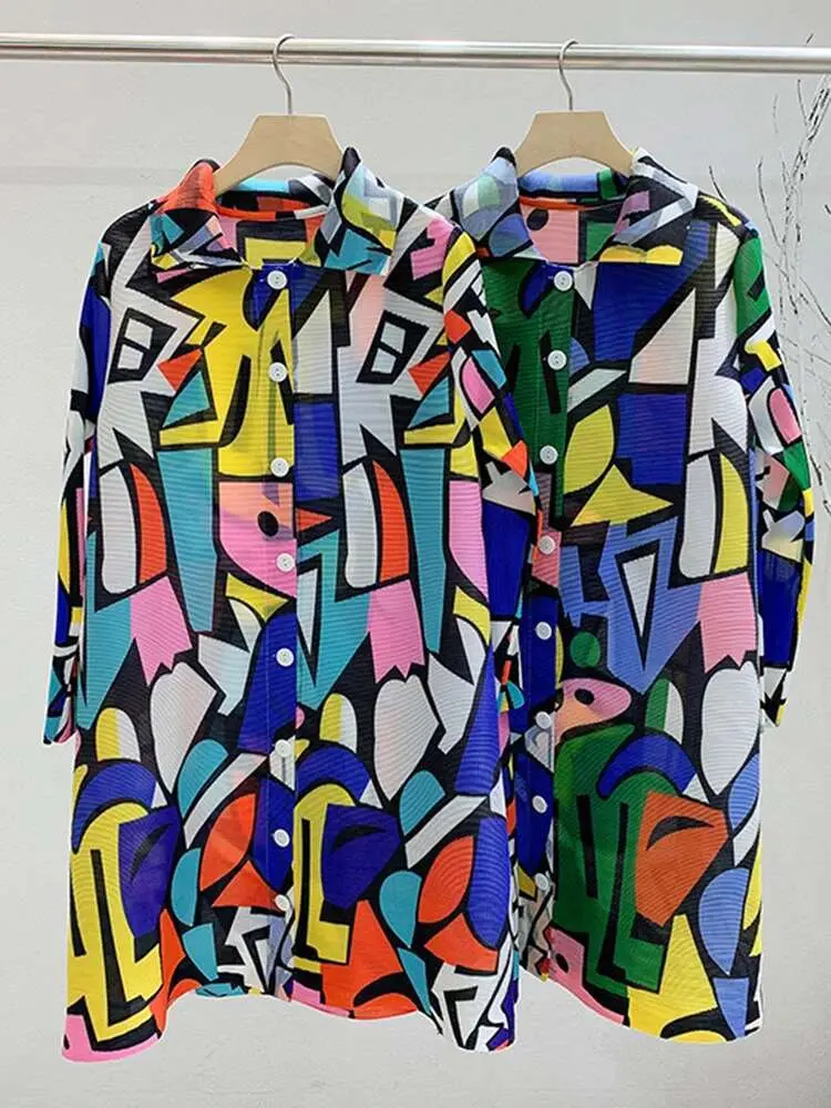 LANMREM Graffiti Pleated Dress For Women Contrast Color Lapel Single Breasted Long Sleeves Dresses Female 2023 Summer New 2R1194