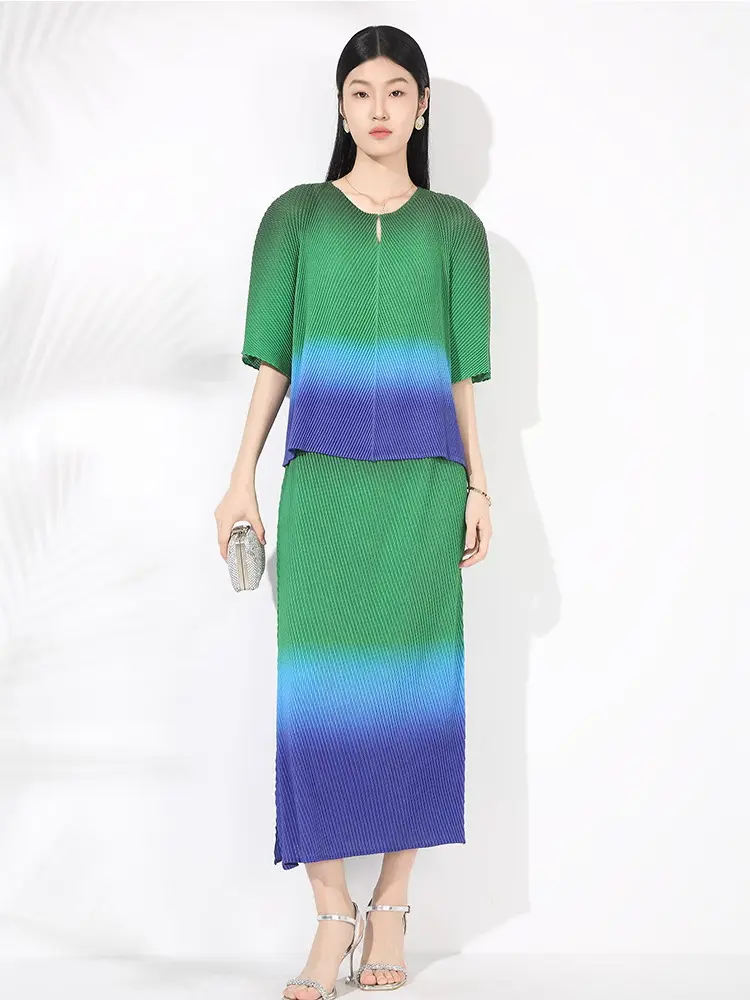 LANMREM Gradient Color Fish Scale Pleated Half Sleeve Pullover Top + High Waist Skirt Two-piece Set 2025 New Summer Sets 2DB2840