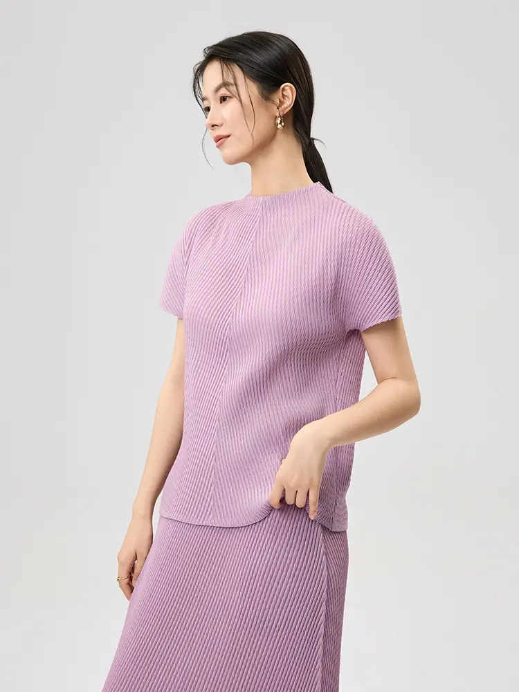 LANMREM High Ealstic Slim Pleated Women's Two Pieces Set Short Sleeve Stand Collar T-shirt And Loose Straight Skirts 2DB3510