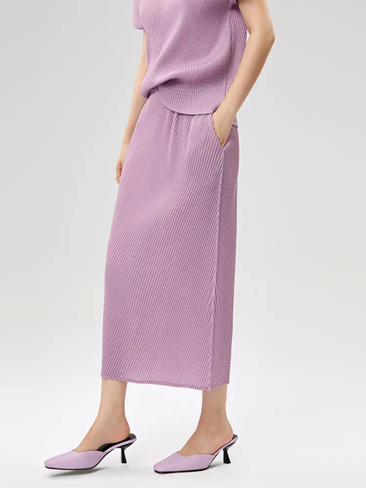LANMREM High Ealstic Slim Pleated Women's Two Pieces Set Short Sleeve Stand Collar T-shirt And Loose Straight Skirts 2DB3510