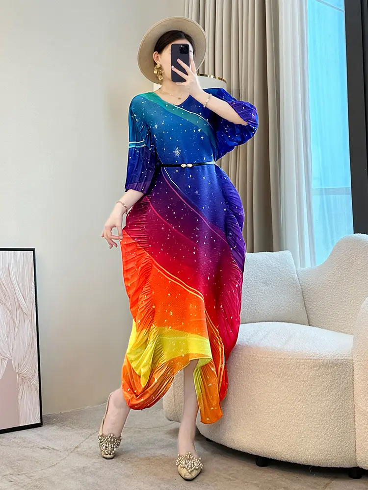 LANMREM Gradient Colorblock Design Pleated Dress For Women 2025 New Loose Causal Three Quarter Sleeve chic Long Dresses 2DB2985