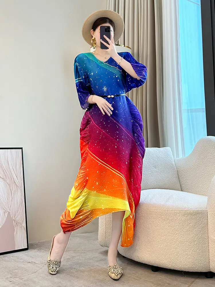 LANMREM Gradient Colorblock Design Pleated Dress For Women 2025 New Loose Causal Three Quarter Sleeve chic Long Dresses 2DB2985