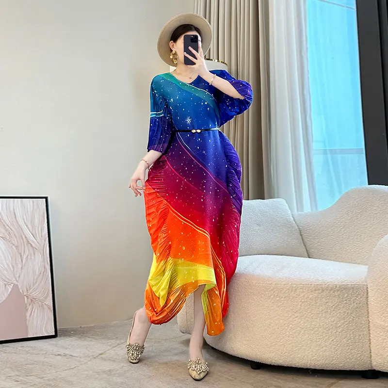 LANMREM Gradient Colorblock Design Pleated Dress For Women 2025 New Loose Causal Three Quarter Sleeve chic Long Dresses 2DB2985