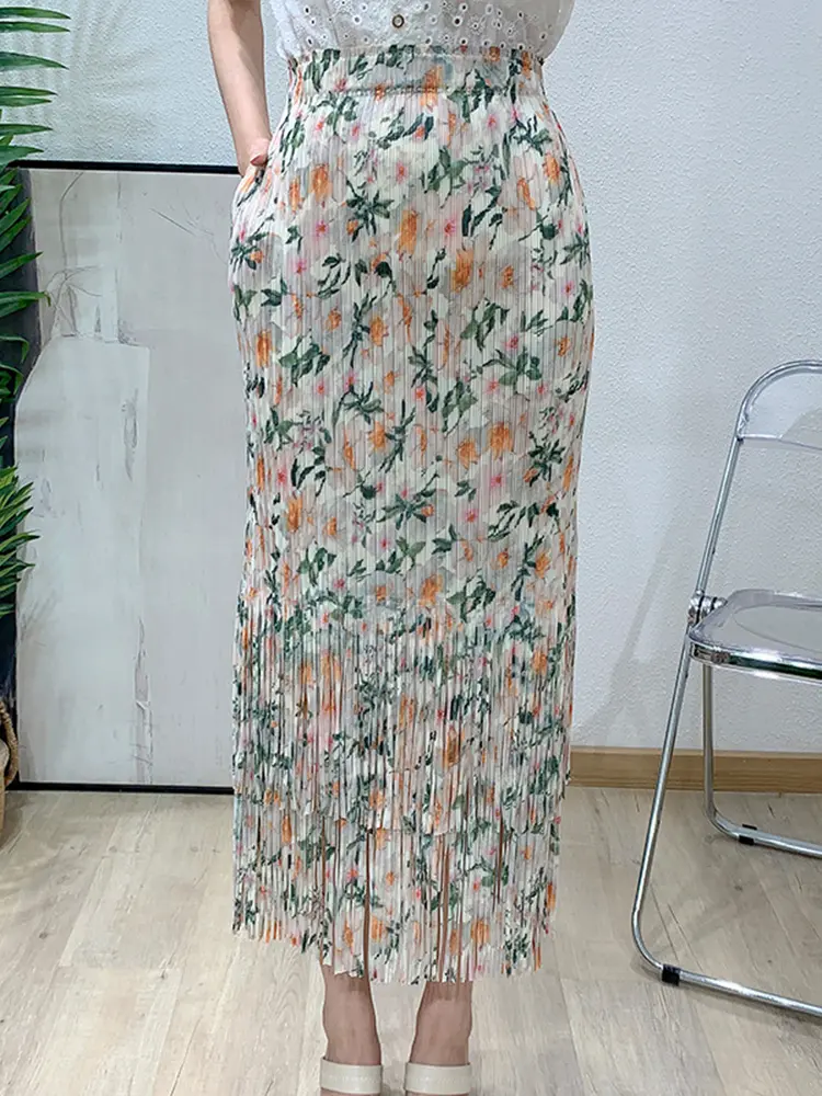 LANMREM Summer 2025 New Pleated Skirts Women's Casual Elastic Waist Printed Double-layer Tassel Long Skirt With Pockets 2DB2733