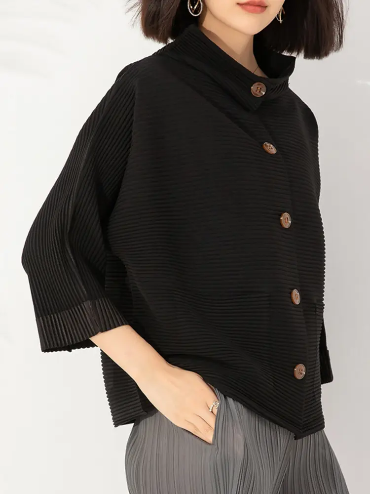 LANMREM Casual Pleated Solid Color Shirt Women Long Sleeves Single Breasted Loose Tops Versatile 2025 Spring New 2AA3707
