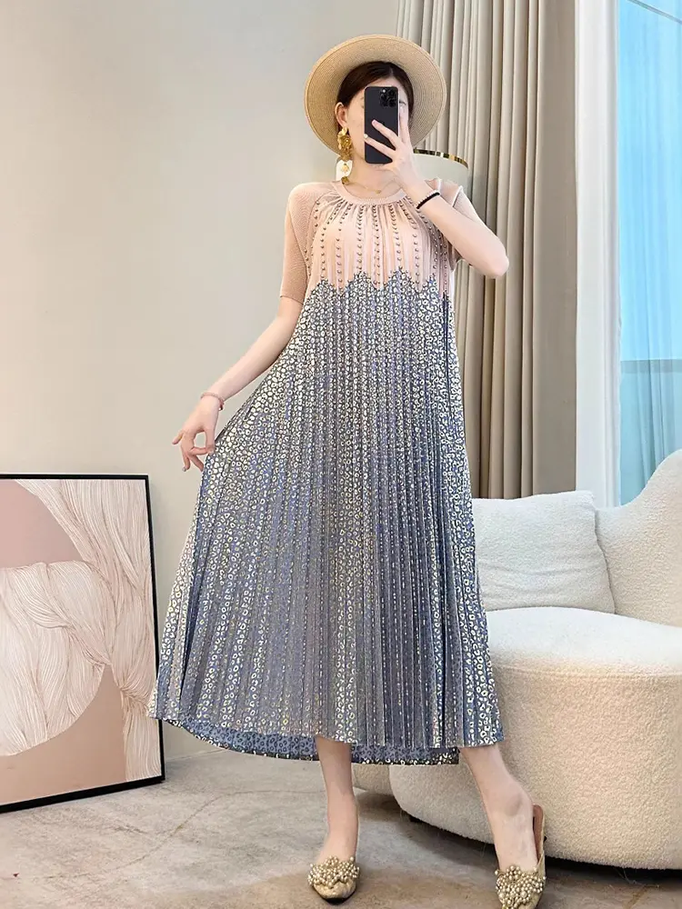 LANMREM Pleated Colorblok Pleated Dress For Women Summe Elegant Short Sleeve Round Collar Loose Folded Chic Dresses Chic 2DB3539