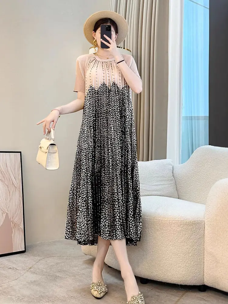 LANMREM Pleated Colorblok Pleated Dress For Women Summe Elegant Short Sleeve Round Collar Loose Folded Chic Dresses Chic 2DB3539