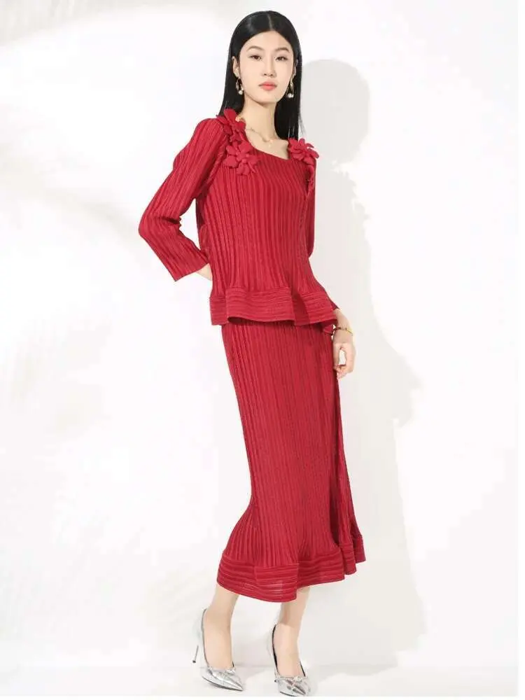 LANMREM Elegant Women's Pleated Set Square Collar Patchwork Flower Ruffled Tops Fishtail Skirt Fashion 2025 Spring New 2DE256