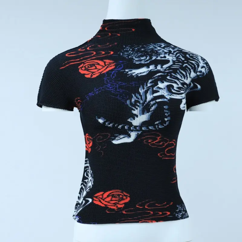 LANMREM Color Block Printting Pleated T-shirt For Women 2025 Summer New Fashion Short Sleeve Slim Elastic Tops Famale YJ774
