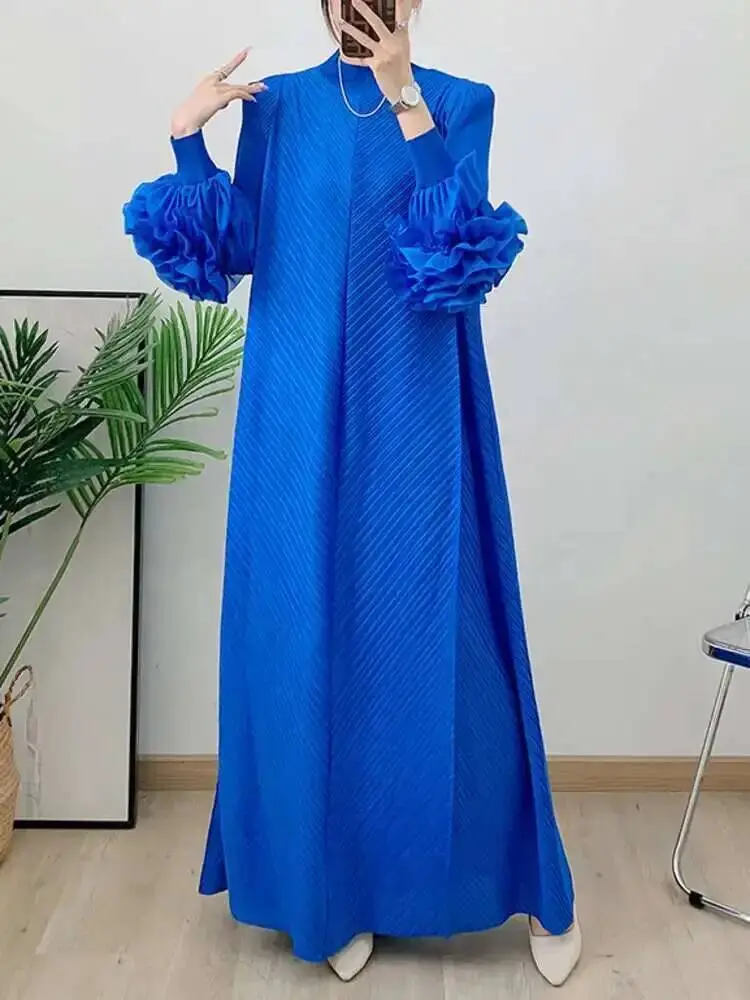 LANMREM Maxi Pleated Dress For Women Wine Red Long Ruffles Sleeves Solid Color Loose Elegant Clothing 2025 Spring New 2DB1827