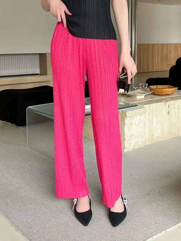 LANMREM Minimalist Fabric Pleated Pants Women Fashion Tide 2025 New Elastic Waist Solid Color Casual Versatile Trousers 2DE681