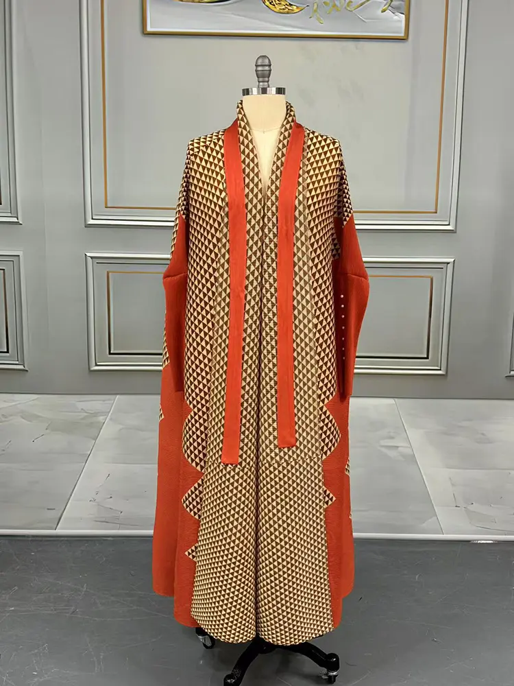 LANMREM Niche Geometric Printting Loose Long Pleated Jacket For Women 2025 New Elastic Cardigan Trench Coat Chic Clothes 2DB3474