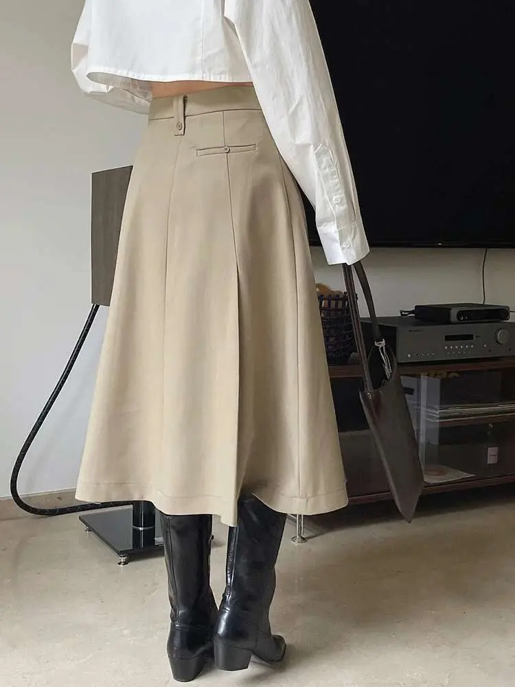 LANMREM Women Fold Skirts Solid Color High Waist A-line Long Skirt Female Fashion Clothes Streetwear 2025 Spring New 2YA138