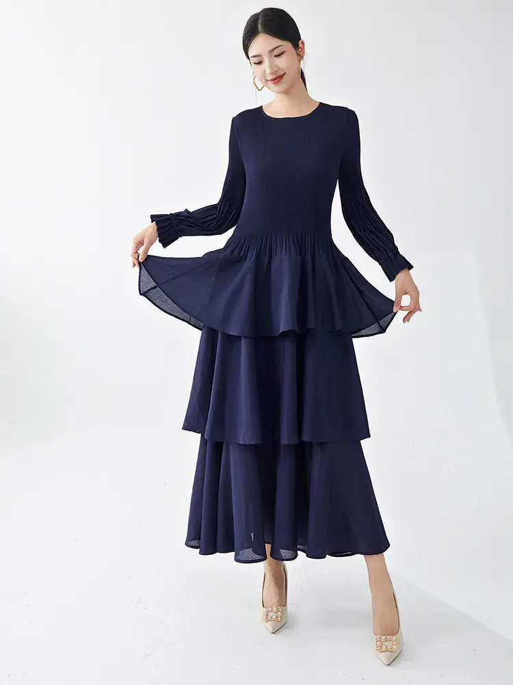 LANMREM Fashion Pleated Cake Dress Women's O-neck Long Sleeves Elastic Stretch Solid Color Dresses 2025 Spring New 2Z2393