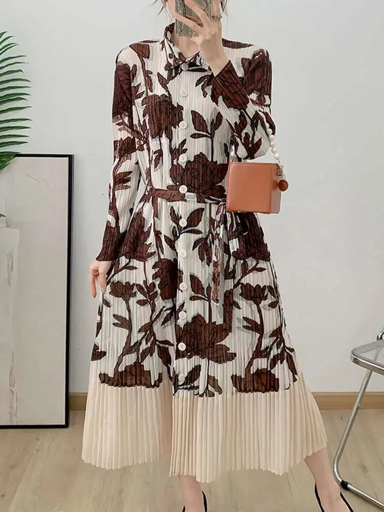 LANMREM Women's Pleated Print Dress Lapel Single Breasted Long Sleeve Lace-up Elegant Dresses Female Fashion 2025 Spring 2DE239