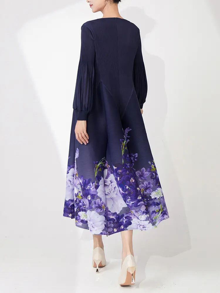 LANMREM Purple Printting Fashion Pleated Dress For Women Loose Causal Round Collar Long Sleeve A-line Dresses 2025 New 2DB3065