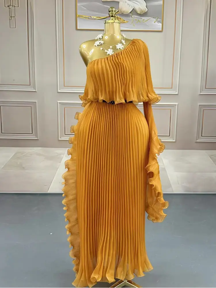 LANMREM High-end Slanted Shoulder Banquet Evening Dress Women's Long Dress 2025 New Ruffled Panelling‌ Spliced Design 2DB3312