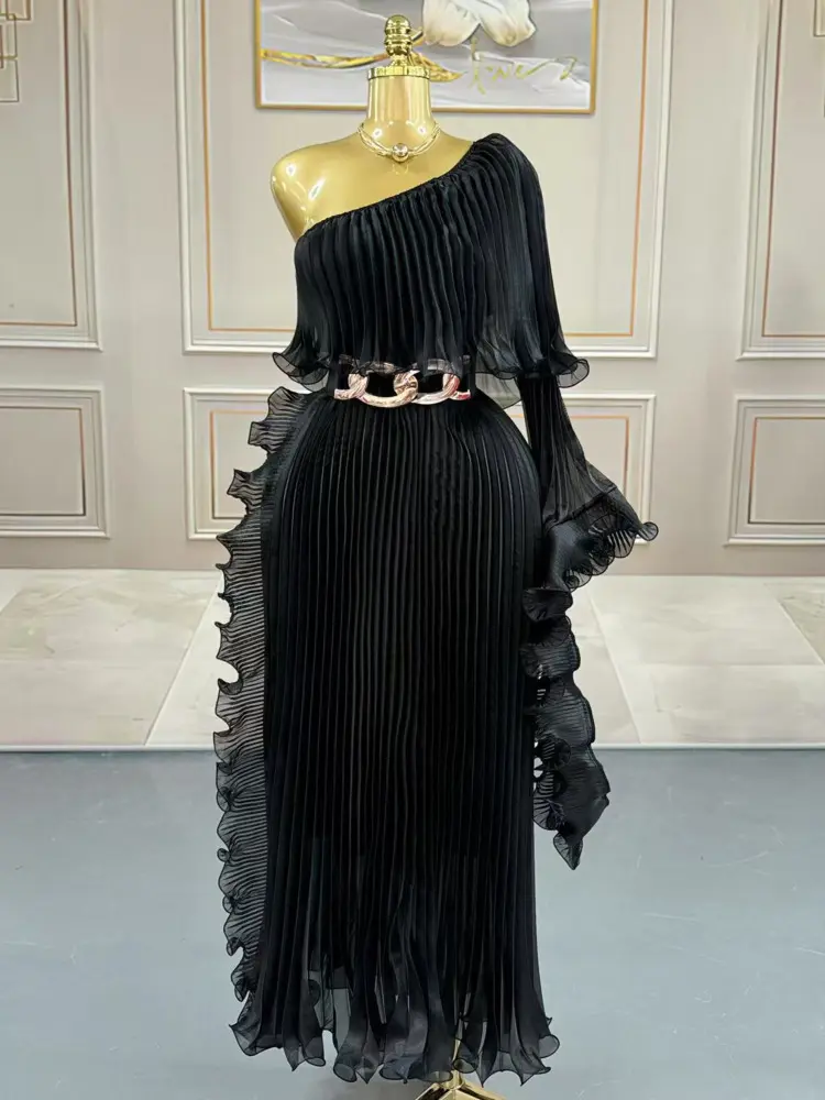 LANMREM High-end Slanted Shoulder Banquet Evening Dress Women's Long Dress 2025 New Ruffled Panelling‌ Spliced Design 2DB3312