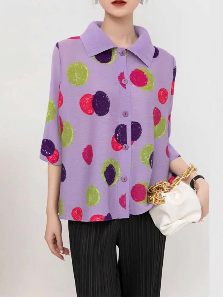 LANMREM Single Breasted Pleated Shirts For Women 2025 Summer Lapel Printing Dot Three Quarter Sleeves Female Elegant Top 2R2934