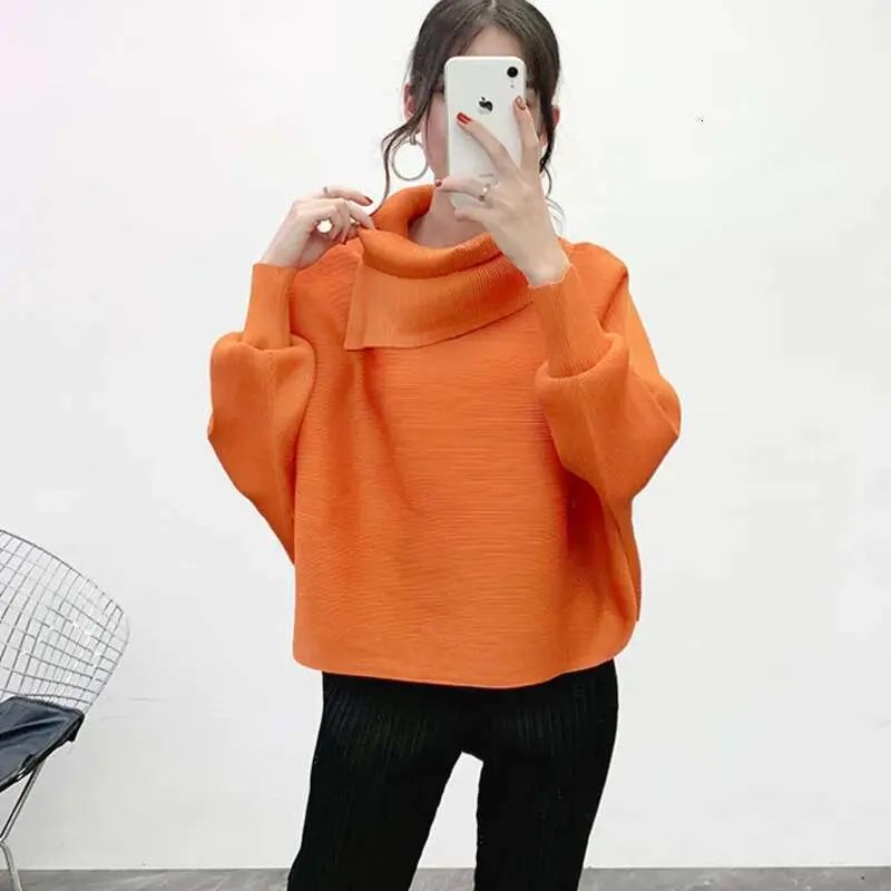 LANMREM 2025 Spring New Scarf Collar Batwing Sleeves Pullover Twice Pleated Thickness Loose Sweatshirt Top Female WJ74304