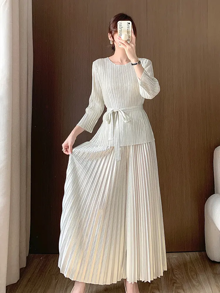 LANMREM Pleated Pants Women High Elastic Waist Solid Color Wide Leg Trousers Female Fashion Party Clothing 2024 Summer 2DA5011