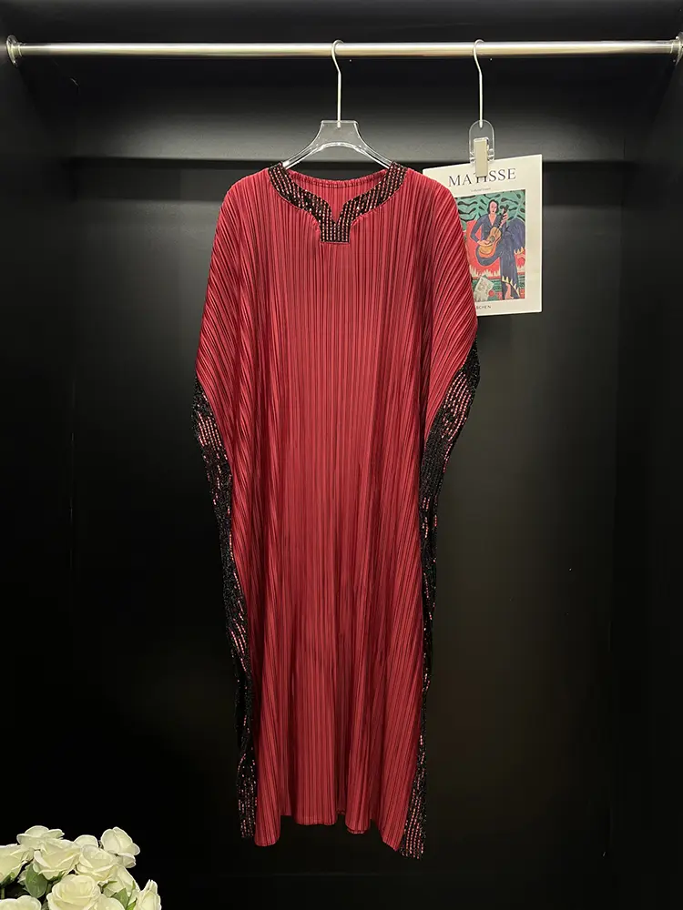 LANMREM Chic Pleated Design Loose Cloak Short Sleeve Women's Dress Heat-melting Rhinestone Design Elastic Loose Dresses 2DB3576