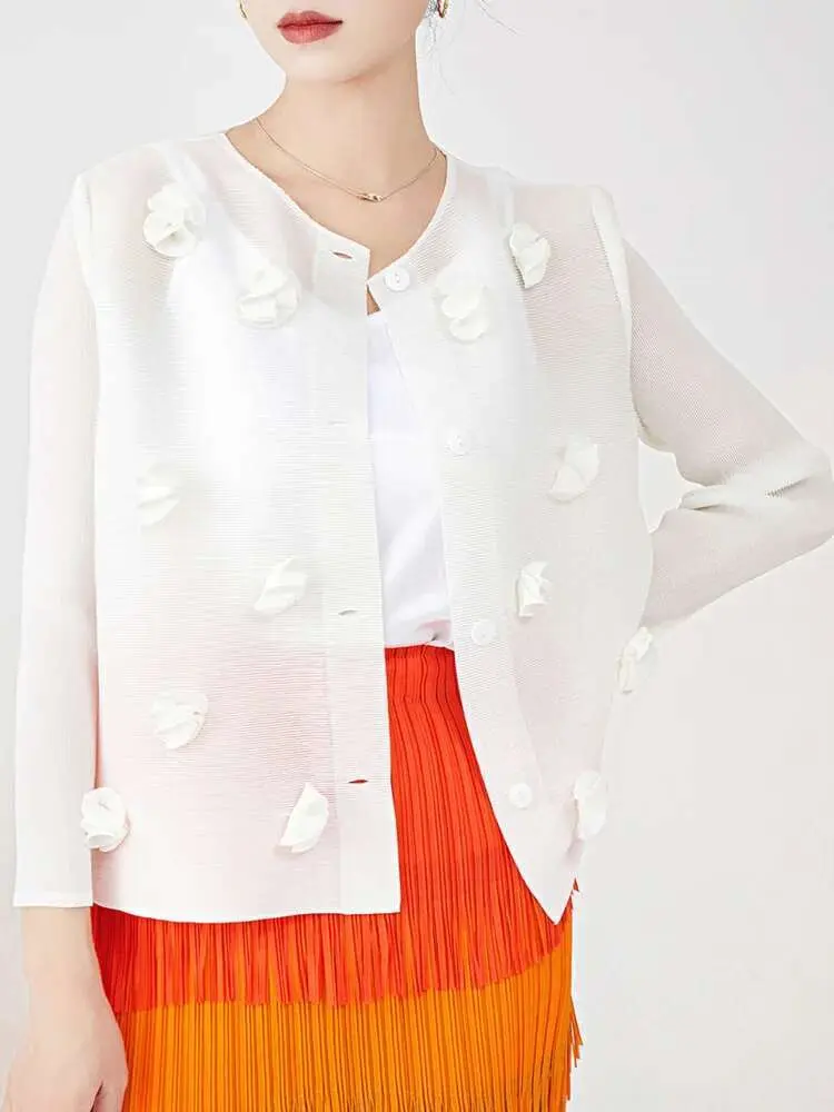 LANMREM Spliced Flower Shirt For Women Round Neck Long Sleeves Designer Tops Fashion Female Clothing 2024 Spring New 2YA1449