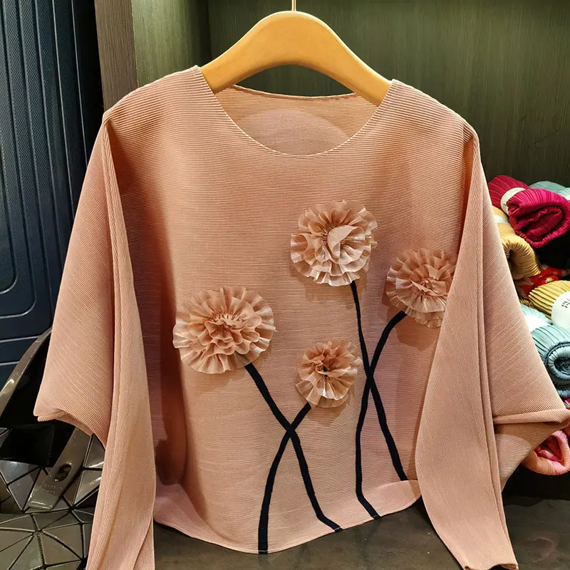 LANMREM O-neck Pleated Women's T-shirt Three-dimensional Flower Spliced Tee Loose Chic Bat Long Sleeved Pullover Top 2DB3336