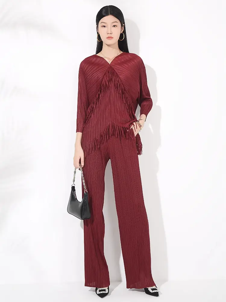 LANMREM Chic 2025 New Women's Two Pieces Set High-end Tassel Splicing V-neck Bat Sleeve Top + High Waist Straight Pants 2DB3449