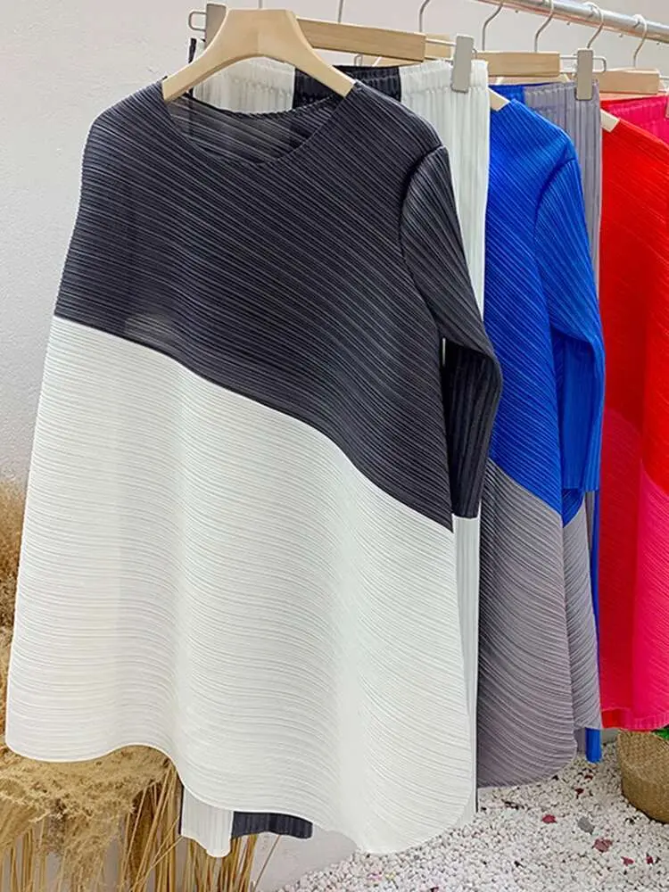 LANMREM Pleated Set 2024 Summer New Color Block Irregular Long Loose Top Contrast Straight Pants Two Pieces Fashion Set 2R2390