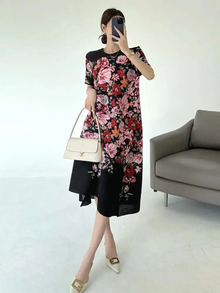 LANMREM Pleated Printting Blue Women's Dress Loose Casual Short Sleeve Elastic Summer Dresses 2025 New Chic Clothing 2DB3513