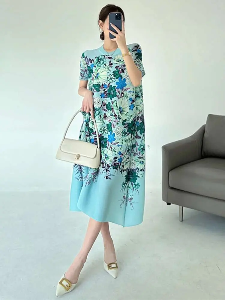 LANMREM Pleated Printting Blue Women's Dress Loose Casual Short Sleeve Elastic Summer Dresses 2025 New Chic Clothing 2DB3513