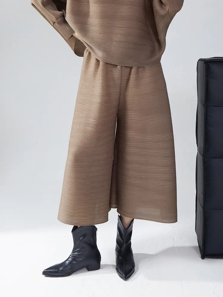 LANMREM Niche Pleated Calf Length Pants Women's 2025 New Elastic High Waist Chic Wide Leg Pants Summer High-end Bottoms 2DB3533