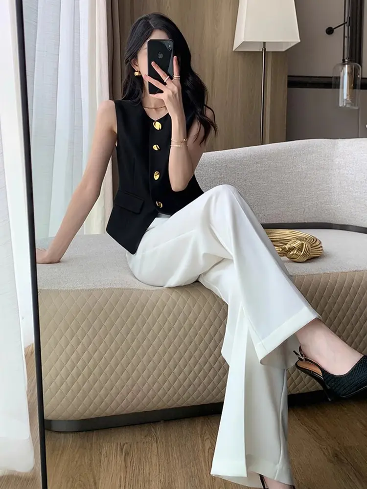 LANMREM Black Vest For Women Metal Button Slim Female All Match Fashion Coat Office Lady 2024 Summer Autumn New 2DA5810