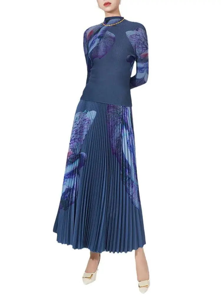 LANMREM Fashion Printed 2 Pieces Set Women Turtleneck Pleated Slim T Shirt Elastic Waist A Line Skirt Designer Clothing 2DC1341