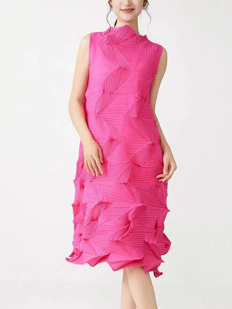 LANMREM Irregular Handmade Pleated Women's Dress Niche Chic Elegance High-end Sleeveless Elastic Stand Collar Dresses 2DB3530