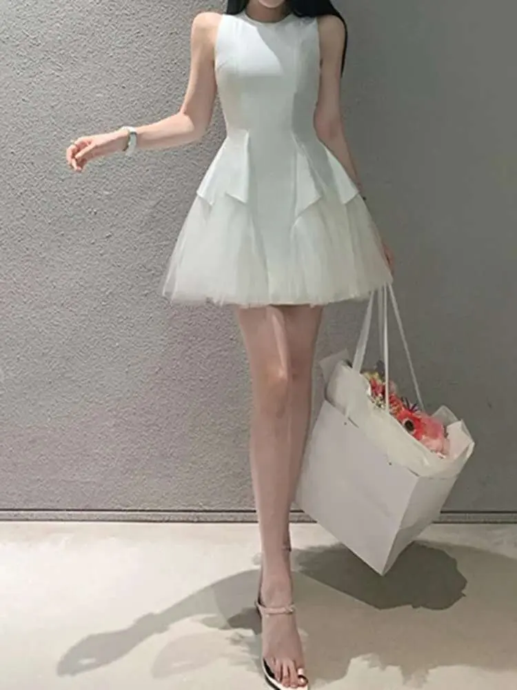 LANMREM Elegant Evening Party Women's Dress Gathered Waist Spliced Mesh Dresses New Fashion Ladies Clothing 2025 New 2DC1365