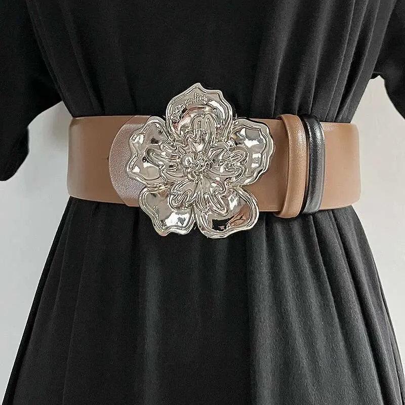LANMREM Large Flower Double-sided Cowhide Casual Wide Belt Women's Temperament Versatile Fashion New Leather Belts 2DB1860