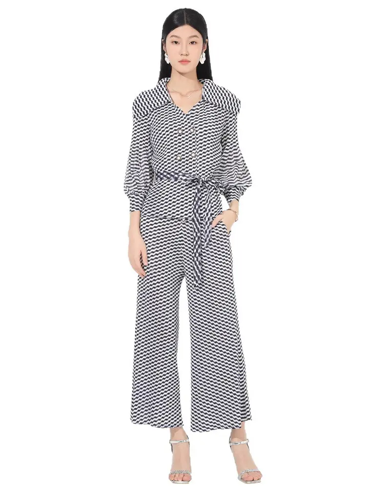 LANMREM Pleated Black And White Printed Temperament Women's Set Lapel Bubble Sleeves Lace Up Top And High Waist Wide Leg Pants
