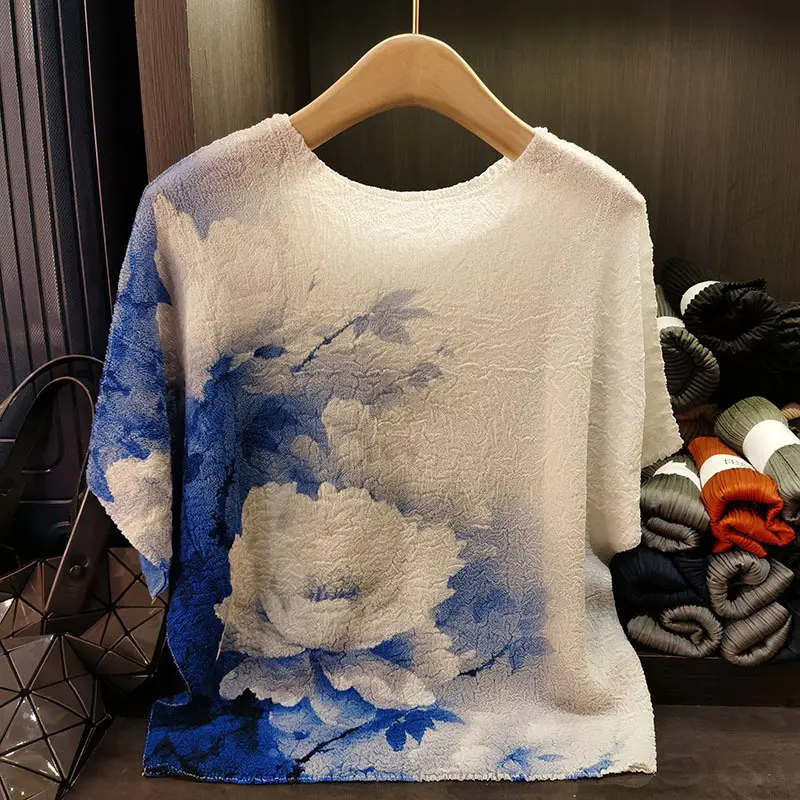 LANMREM Chinese Style Printed Round Neck Blue T-shirt For Women Niche Design Loose Short Sleeve Casual Pleated Tops Chic 2DB3219