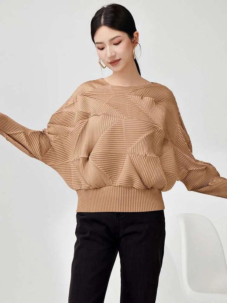 LANMREM Fold T-shirt For Women Round Neck Long Sleeves Gathered Waist Stitching Fashion Top 2025 Spring New Female 2DB1076