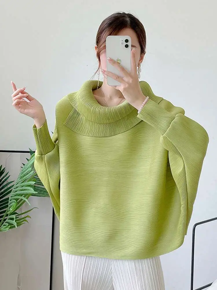 LANMREM Pleated T-shirt For Women Lapel Batwing Sleeves Solid Color Loose Casual Style Female Trendy Top Spring New 2DB2353