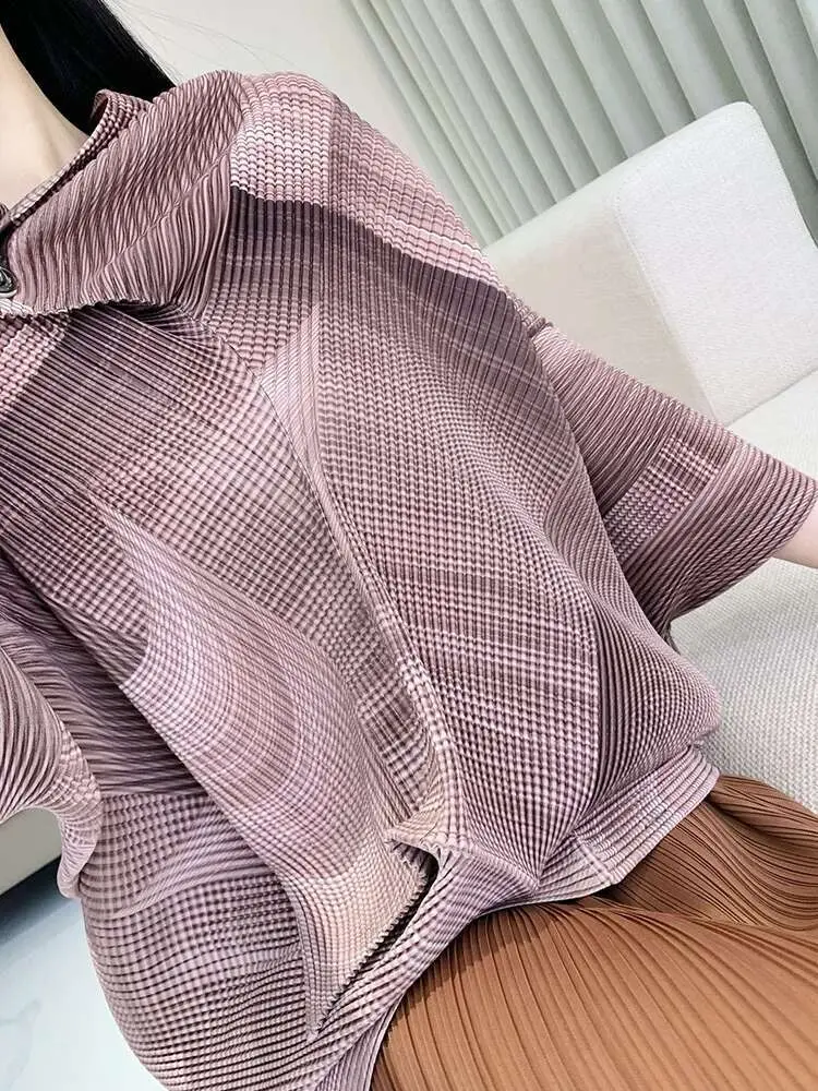 LANMREM Trendy Pleated Design 2025 New Irregular Top Women's Fashionable Temperament Dyed Cape T-shirt Niche Chic Tee 2DB2635