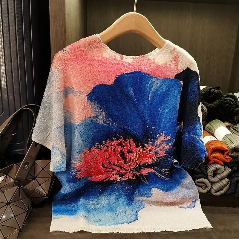 LANMREM Purple Ink Print Colorblock Spliced Design Pleated T-shirt Women's Summer 2025 New Loose O-neck Short Sleeve Top 2DB3223