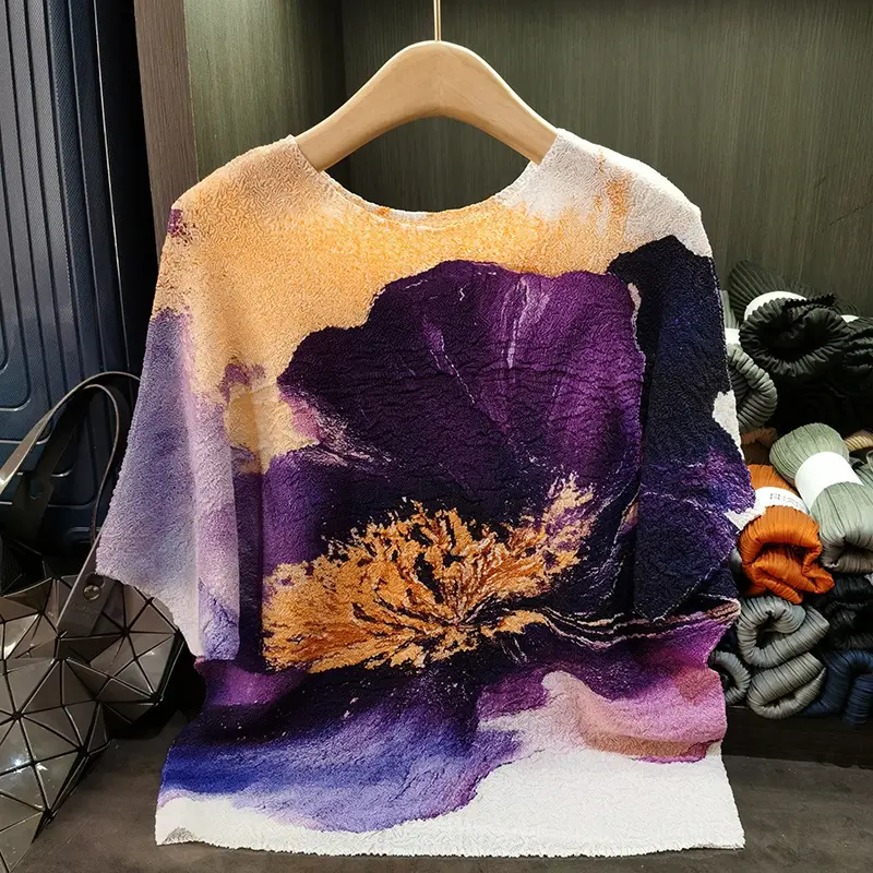 LANMREM Purple Ink Print Colorblock Spliced Design Pleated T-shirt Women's Summer 2025 New Loose O-neck Short Sleeve Top 2DB3223