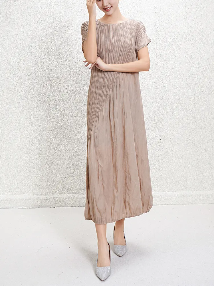 LANMREM Irregular Pleated Dress For Women 2025 Summer New High-end Round Neck Gathered Waist Elegant Dresses 2DM1021