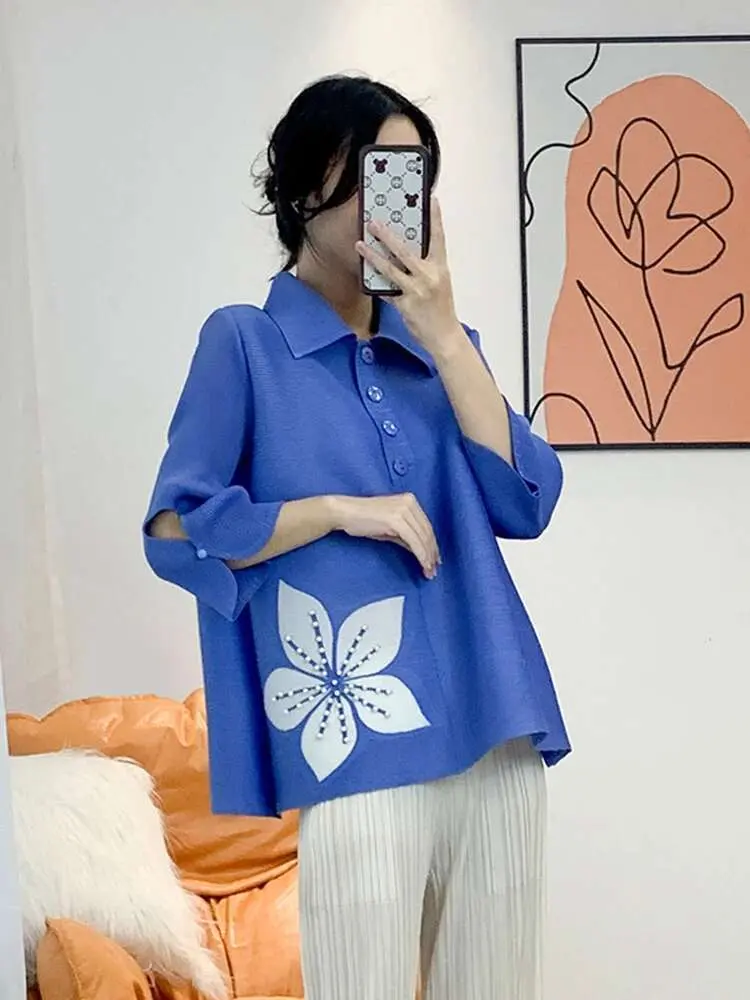 LANMREM Design Sense Flower Beaded Patchwork Fashion T-shirt Women's Slim Polo Collar Casual Tops Spring Summer 2025 New 2DE363